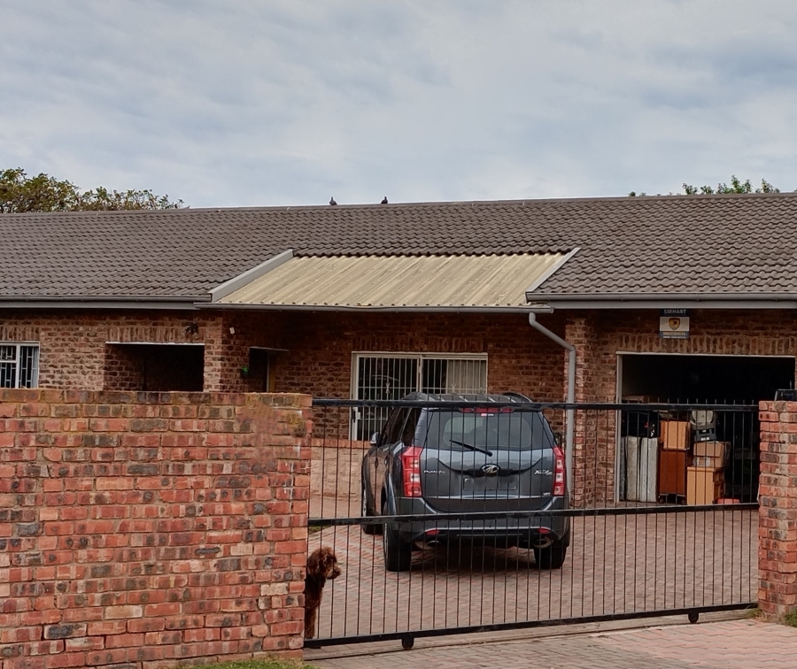 3 Bedroom Property for Sale in Aston Bay Eastern Cape